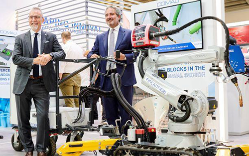 Comau and Fincantieri Present 'MR4WELD,' the First Robotized Mobile Solution for Shipbuilding